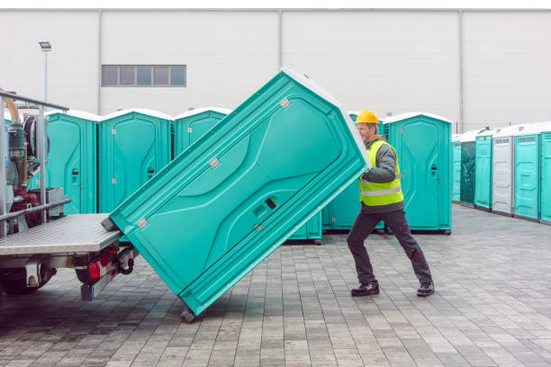 Best Portable toilet rental cost  in Vermilion, OH